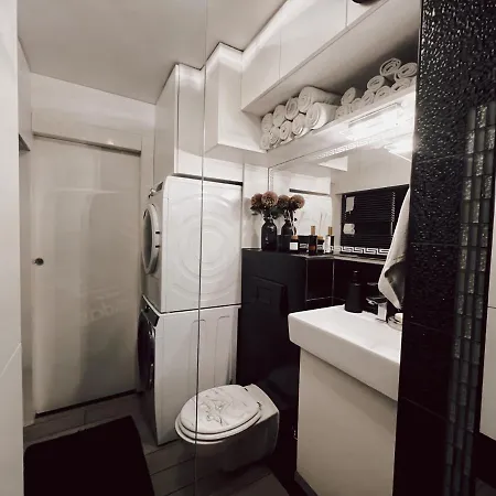 Apartma Udoni *