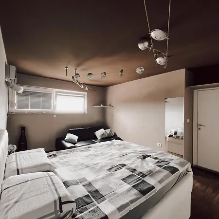 Apartma Udoni Apartment *